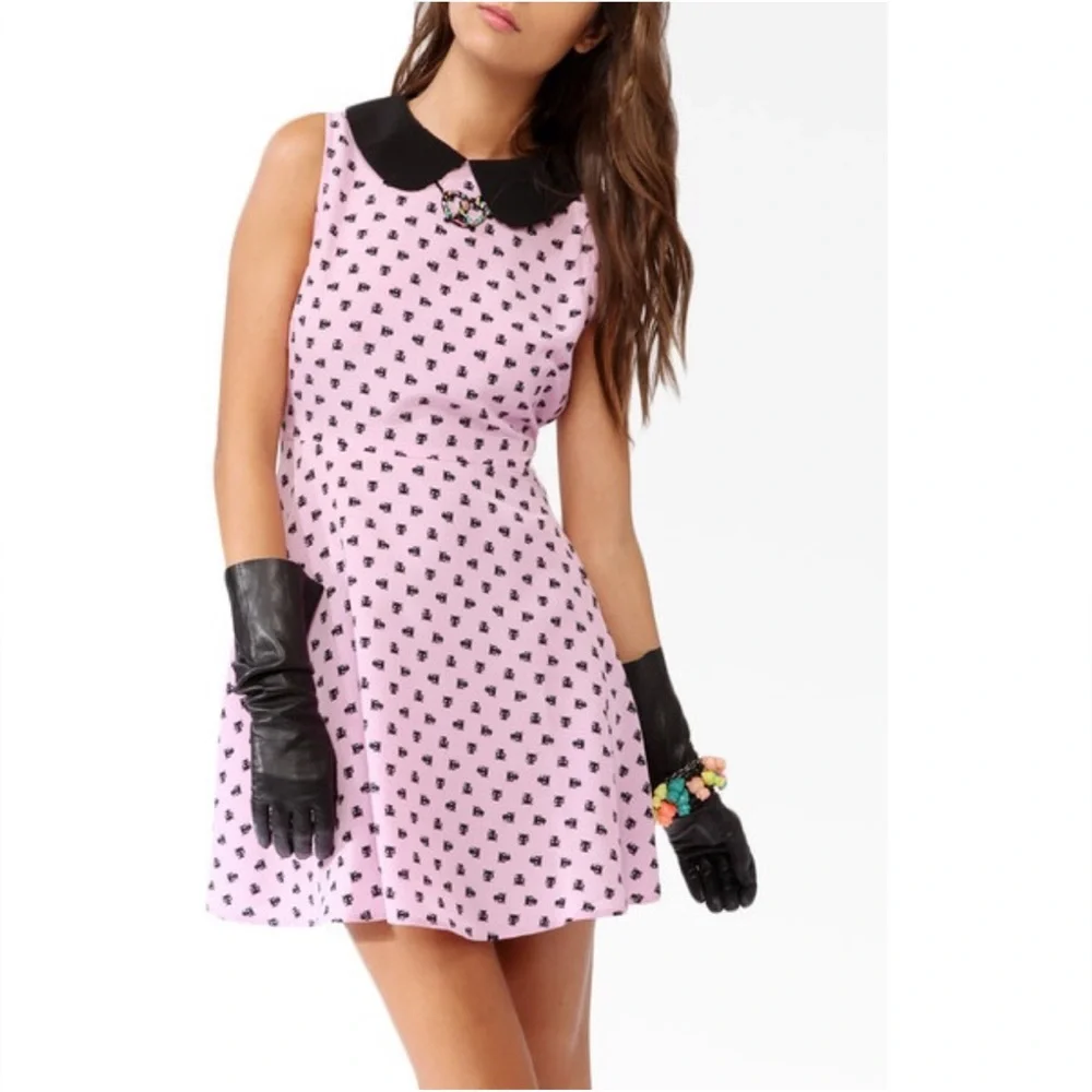 Forever 21 Hello Kitty ChocoCat Pink Dress Size L - Picture 1 of 6